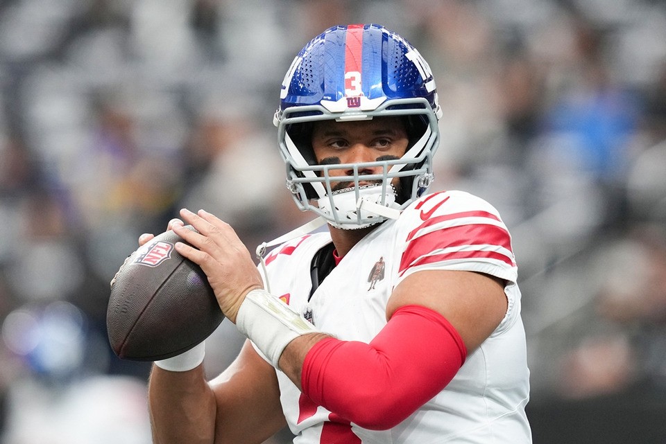 "รัสเซลล์ วิลสัน" พักเล่น "NFL" 1 ปี ผันตัวนั่งนักวิเคราะห์เกม ลุ้นคัมแบ็กปี 2027