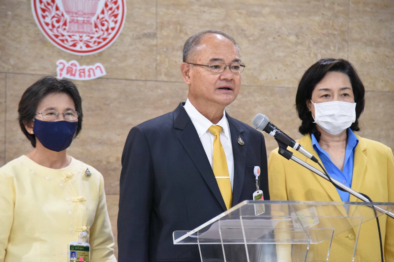 "สิงห์ศึก"ชี้ แผนยุทธศาสตร์ชาติขาดการมีส่วนร่วมจากทุกภาคส่วน แนะรบ.ใช้ระบบสารสนเทศบริการปชช.มากขึ้น
