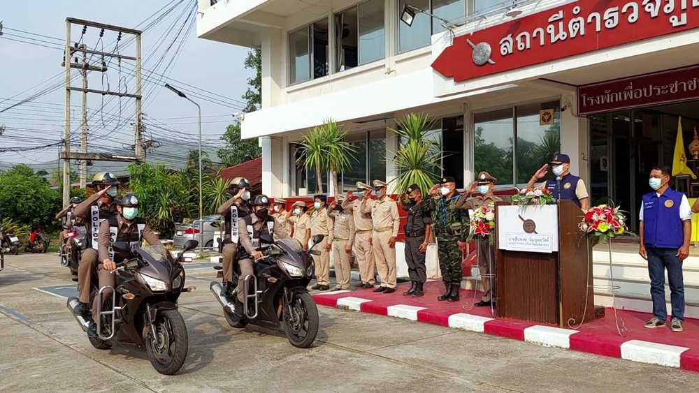 สภ.ปาย ปล่อยแถวกวาดล้างอาชญกรรม เน้นดูแลนักท่องเที่ยว ช่วงสงกรานต์