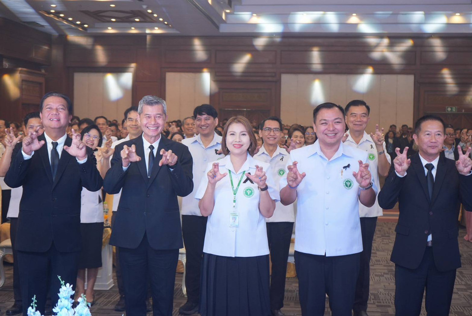 “กาฬสินธุ์”คิกออฟ! “หมอภาคี” นำทัพปั้น อสม.ยุคใหม่ สู่ผู้ช่วยสาธารณสุข 1,584 คน ดูแลผู้สูงวัย–NCDs เชิงรุก