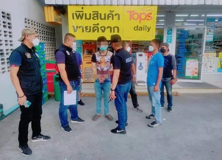 รวบเเล้ว! มือฉกเงิน 4,900 ยูโร ในรถเก๋ง นักท่องเที่ยวกรีซ