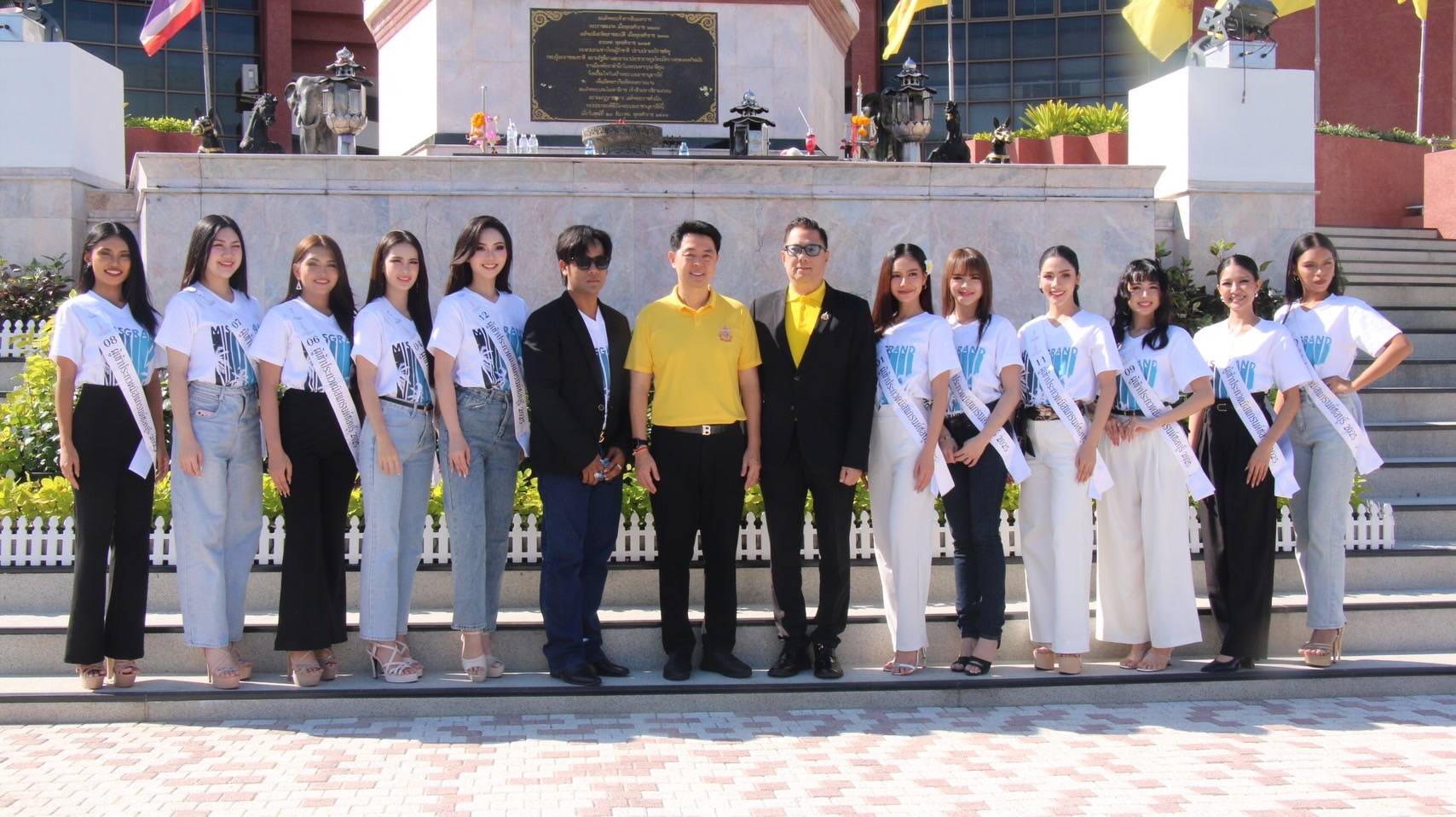 กองประกวดมิสแกรนด์ชลบุรี 2025 และแมนฮอต สตาร์ อินเตอร์เนชันแนล 2024 เข้าคาราวะนายกเมืองพัทยา