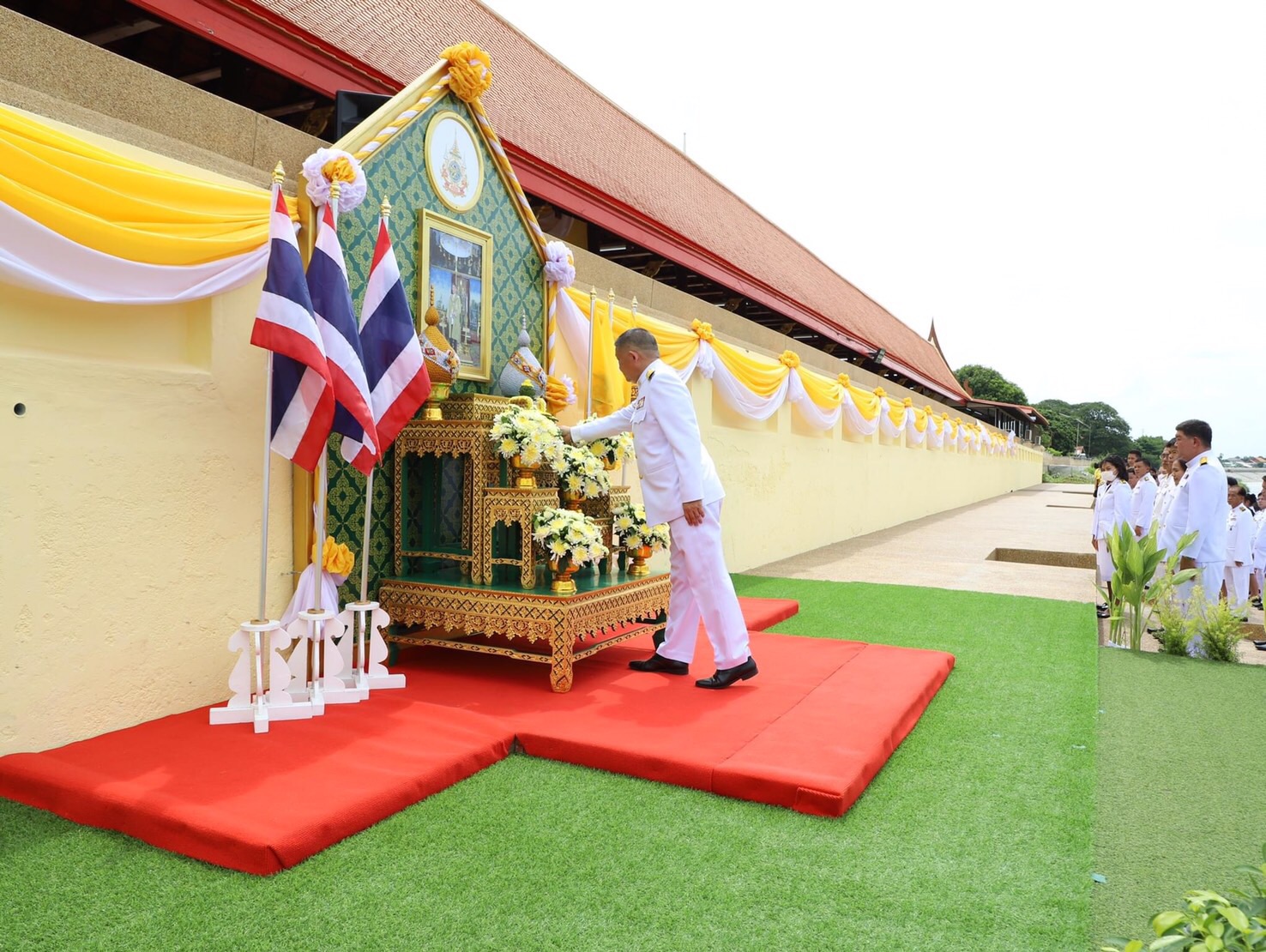 จังหวัดอ่างทอง จัดพิธีพลีกรรมตักน้ำจากแหล่งน้ำศักดิ์สิทธิ์ ณ วัดไชโยวรวิหาร 
