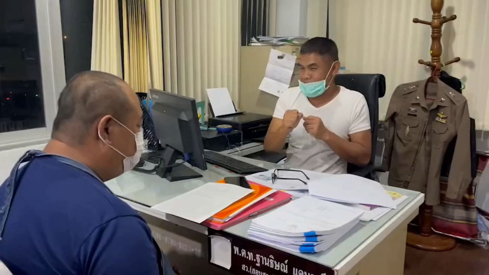 ชมรมช่วยเหลือเหยื่ออาชญากรรมเตรียมเงินประกันตัวคู่กรณีชายคลั่งปาหิน สุดท้ายต้องยกเลิก
