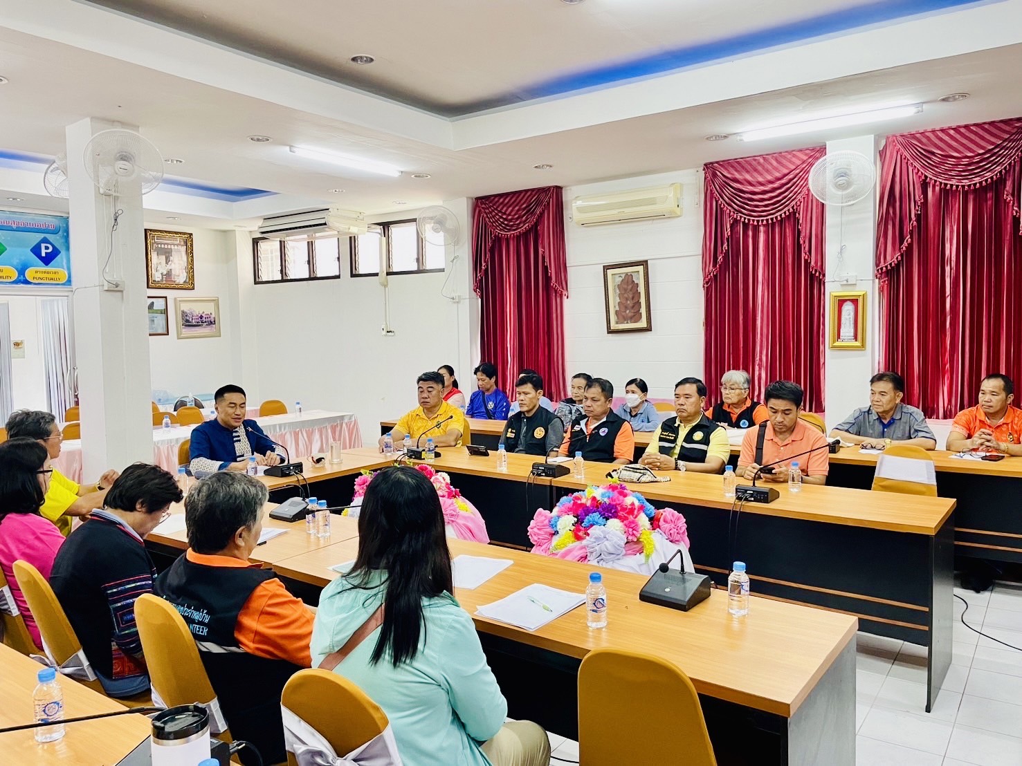 อำเภอปายติดตามเฝ้าระวังกำหนดมาตรการควบคุมการแพร่ระบาดโรคไข้เลือดออกในพื้นที่ 