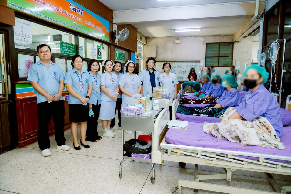 รพ.ปากท่อ เปิดโครงการส่องกล้องลำไส้ใหญ่ เพิ่มโอกาสคัดกรองมะเร็ง ลดการเสียชีวิตกลุ่มเสี่ยง 