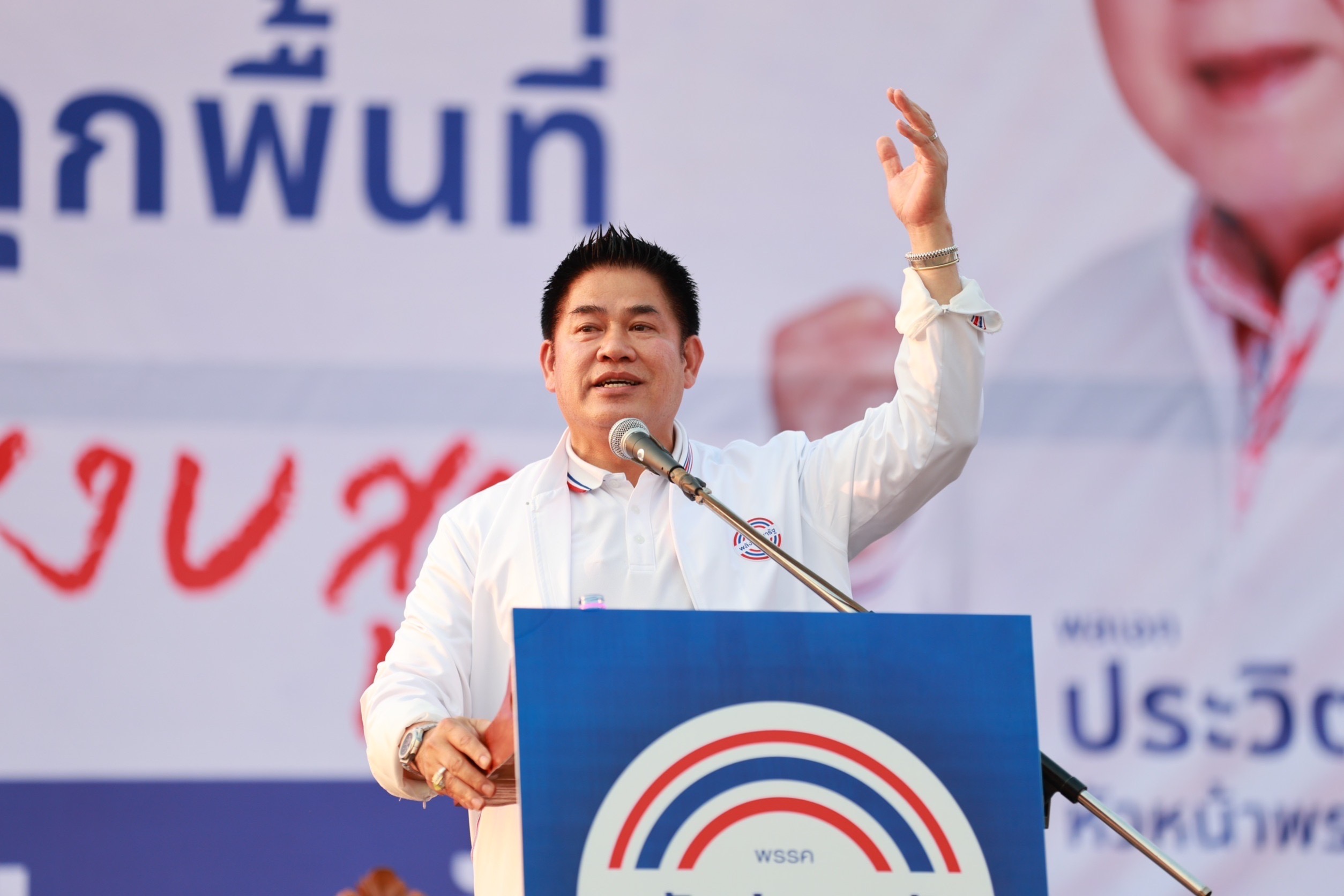 “ธรรมนัส” ลั่น “ประวิตร” คือผู้นำเป็นผู้ใหญ่ใจดี ย้ำ พปชร. ก้าวข้ามความขัดแย้ง หมดเวลาที่คนไทยจะทะเลาะกันแล้ว