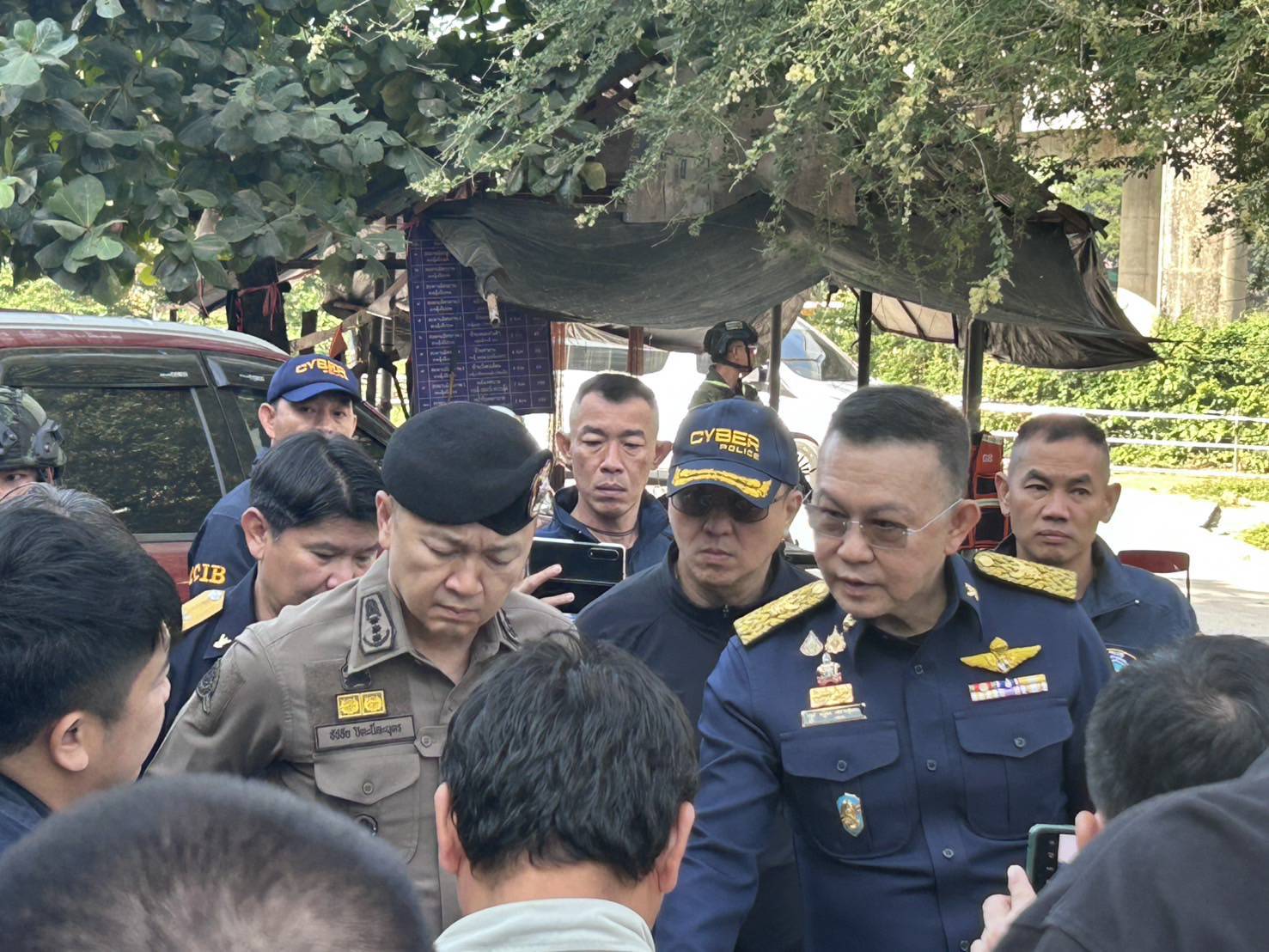 กสทช. จับมือ ตำรวจ  เปิด"ยุทธการระเบิดสะพานโจร" ปฏิบัติการ ทลายเสาและสายเคเบิลเถื่อน ขนาดมหึมา พื้นที่ชายแดนแม่ฮอด