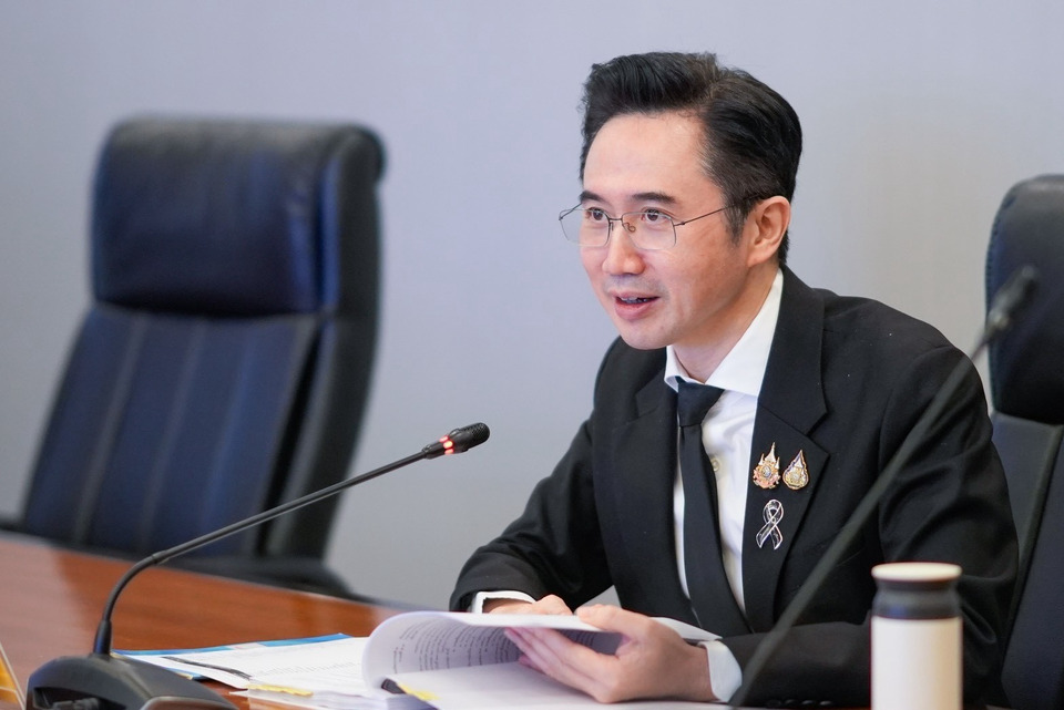 ด่วน! "ยศชนัน" สั่งลุยสอบมหาวิทยาลัยรับนักศึกษาต่างชาติ เรียกแจงทุกหลักสูตร พบผิดฟันไม่เลี้ยง