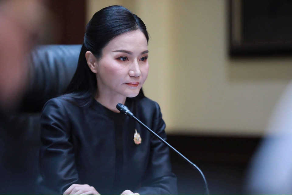 “นฤมล” บินหาดใหญ่ ร่วมพิธีพระราชทานน้ำหลวงอาบศพ “ผอ.ศศิพัชร” ให้กำลังใจ ครู-นักเรียน เหยื่อเหตุบุกยิงโรงเรียนพะตงฯ 