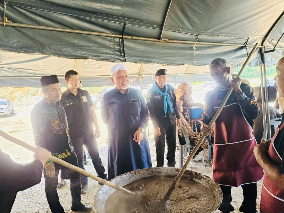 ฉก.ทพ.49 ร่วมอบรม “วันอาซูรอ” สืบสานหลักศาสนาอิสลามและวัฒนธรรมชุมชนที่จะแนะ 