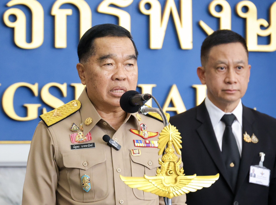 “บิ๊กเล็ก” แนะคุมเข้มชายแดนเขมร เดินหน้า 5 มาตรการเดิม วางแผนสร้างรั้ว 798 กม. ติดกล้อง-อิเล็กทรอนิกส์
