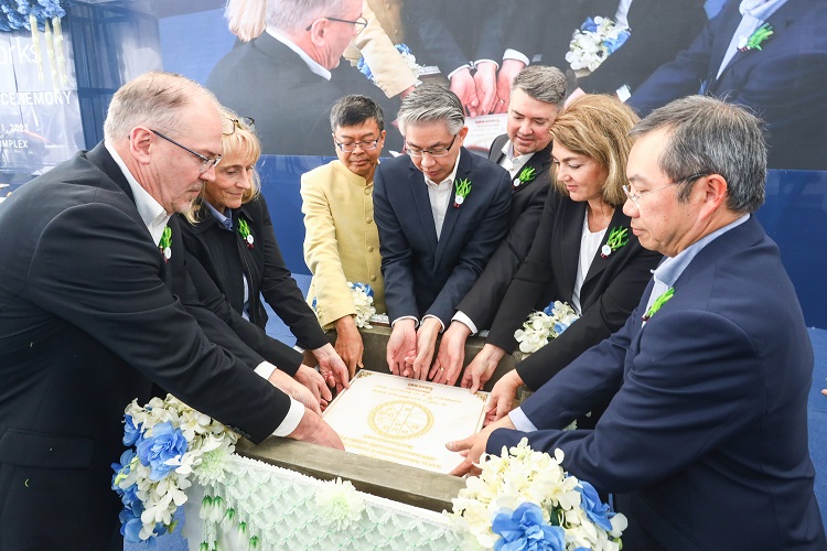 เนเชอร์เวิร์คส์ ฉลองก้าวสำคัญในการก่อสร้างโรงงานผลิตพลาสติกชีวภาพ Ingeo™️ PLA แบบครบวงจรแห่งใหม่ในประเทศไทย