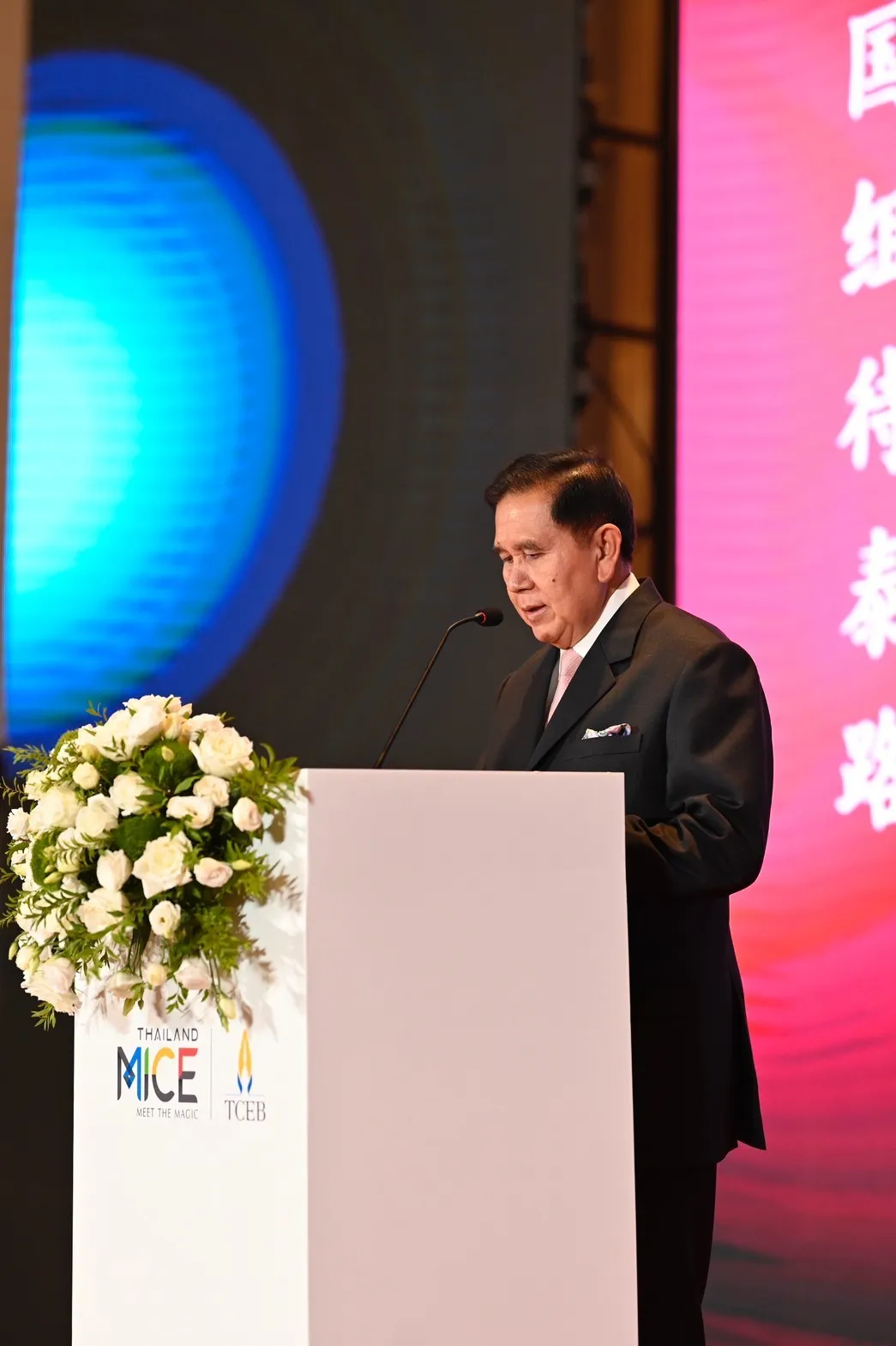 พลเอกธนะศักดิ์ ปฏิมาประกร