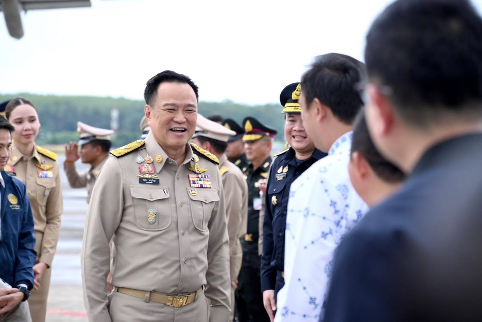 “นายกฯอนุทิน" ลงพื้นที่กระบี่ มอบนโยบายกำนัน-ผญบ.–เปิดงานรวมพลคนกินเจ พบปะกลุ่มสตรี