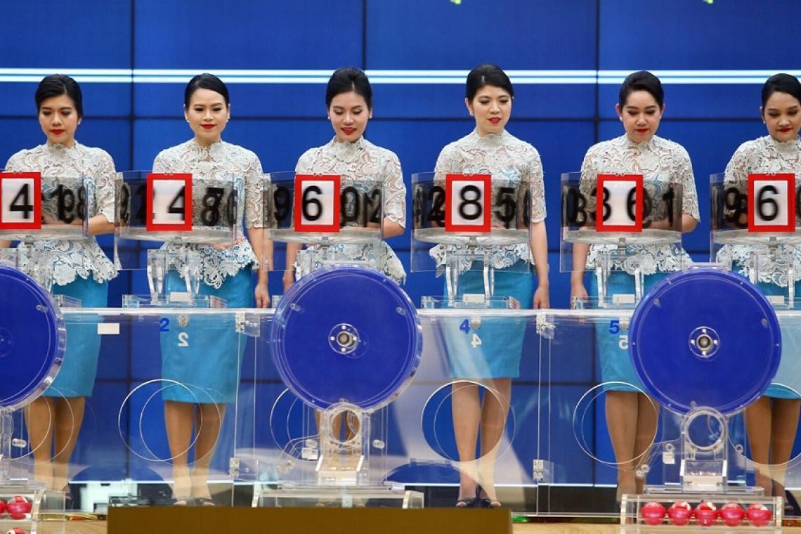 “สังศิต”ชี้ช่องแก้สลากฯแพงเกินจริง เร่งขายหวยออนไลน์ ย้ำมีระบบตรวจสอบชัดเจน ไร้ต่อรองราคา