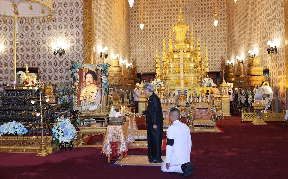 "กรมสมเด็จพระเทพฯ" เสด็จฯไปในการบำเพ็ญพระราชกุศลถวายพระบรมศพ สมเด็จพระบรมราชชนนีพันปีหลวง