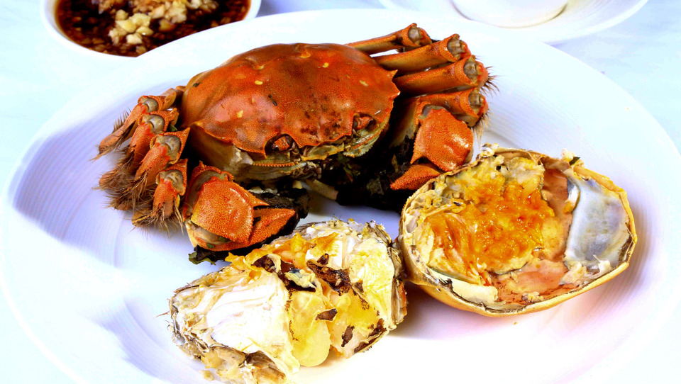 สุดยอด!! “ปูขนฮ่องกง” กลับมาอีกครั้งที่ห้องอาหารจีนหยก ดิ เอมเมอรัลด์
