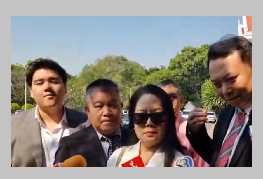 ยังไม่จบง่ายๆ "ภนิดา"แม่แตงโมและทีมทนายหอบหลักฐานใหม่ยื่นต่อศาลขอเป็นโจทย์ร่วม