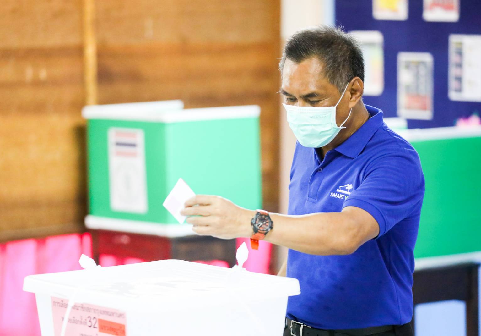 "ปธ.กกต." คาดมีผู้ใช้สิทธิเลือกตั้งกทม.-เมืองพัทยา 70 เปอร์เซนต์ รู้ผลอย่างไม่เป็นทางการไม่เกิน 3 ทุ่ม 