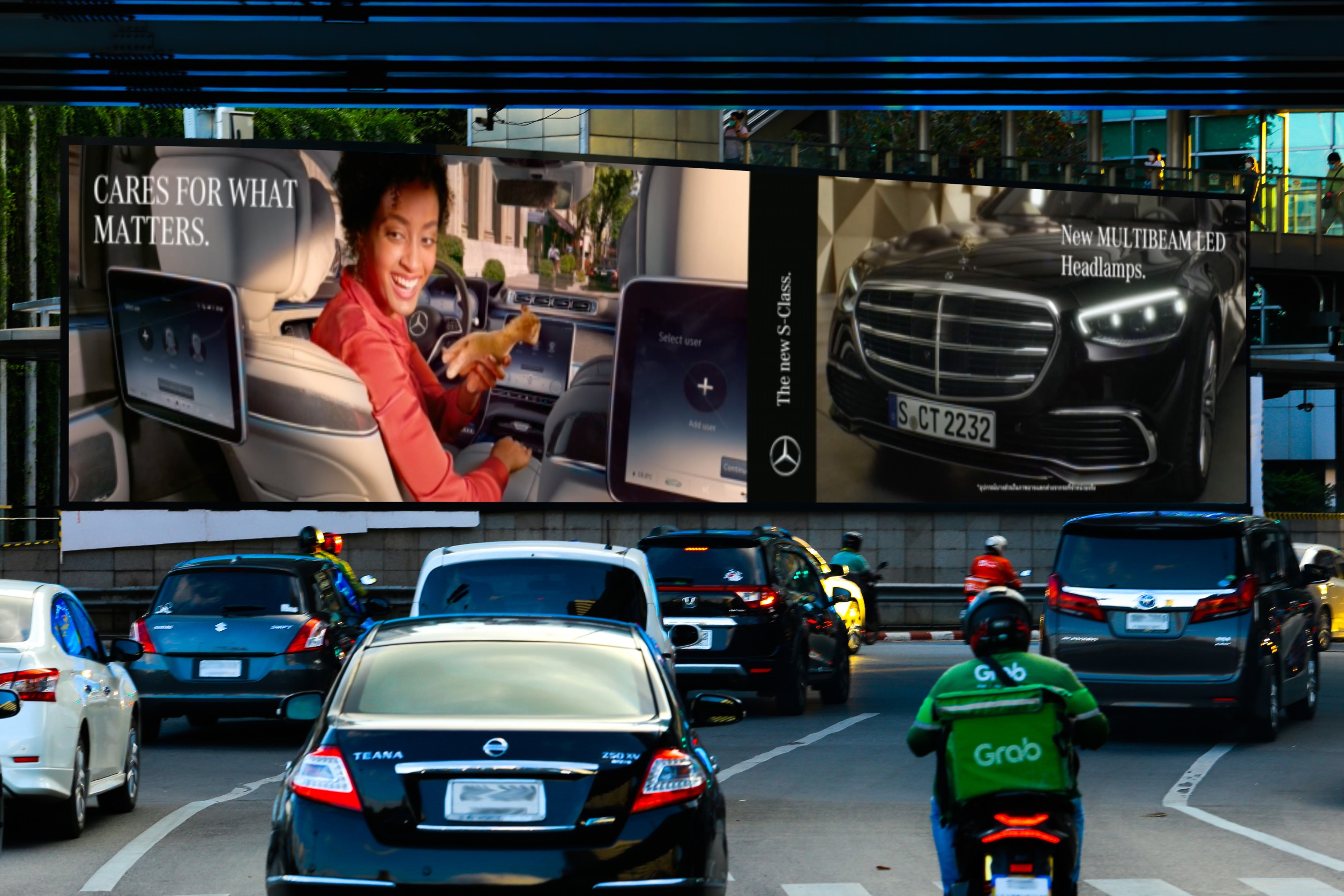 Silom Connected  สื่อโฆษณาใหม่ใจกลางเมือง พร้อมจอ LED ขนาด 24 ม.
