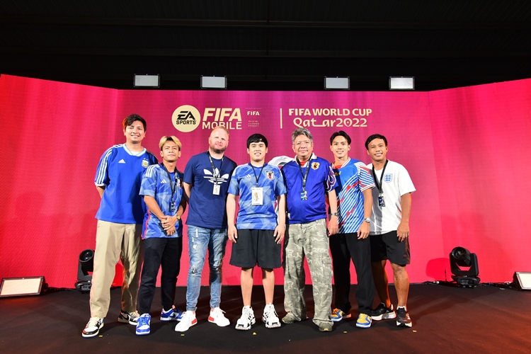 ค่ายเกม EA ยกทัพนักบอลทีมชาติ “ลีซอ-โก้-บอล-ไมเคิล” โชว์ฝีแข้งในงาน “FIFA Mobile”