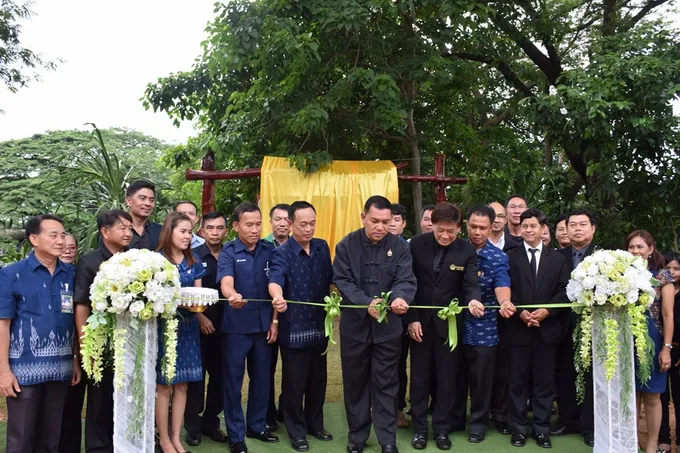 สกลนคร เปิดศูนย์เรียนรู้การสหกรณ์ สหกรณ์การเลี้ยงปศุสัตว์ กรป.กลาง โพนยางคำ จำกัด แหล่งความรู้การเลี้ยงโคขุน