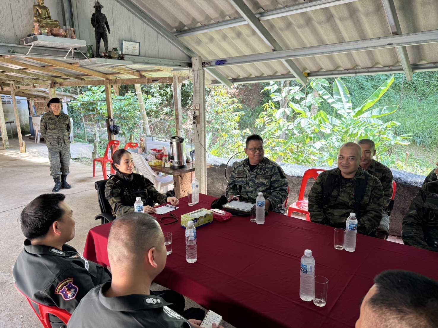 “ประธานที่ปรึกษากมธ.ตำรวจ” ลุยงานแรก! ลงพื้นที่ยะลาให้กำลังใจตำรวจพลร่มปกป้องอธิปไตยชาติ