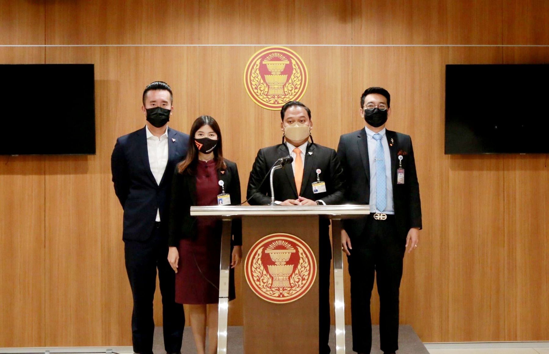กมธ.พัฒนาการเมือง สภาฯ จ่อเชิญสมาคมนักข่าวฯ – สมาคมสื่อออนไลน์ หาทางป้องกันเป็นเครื่องมือมิจฉาชีพ