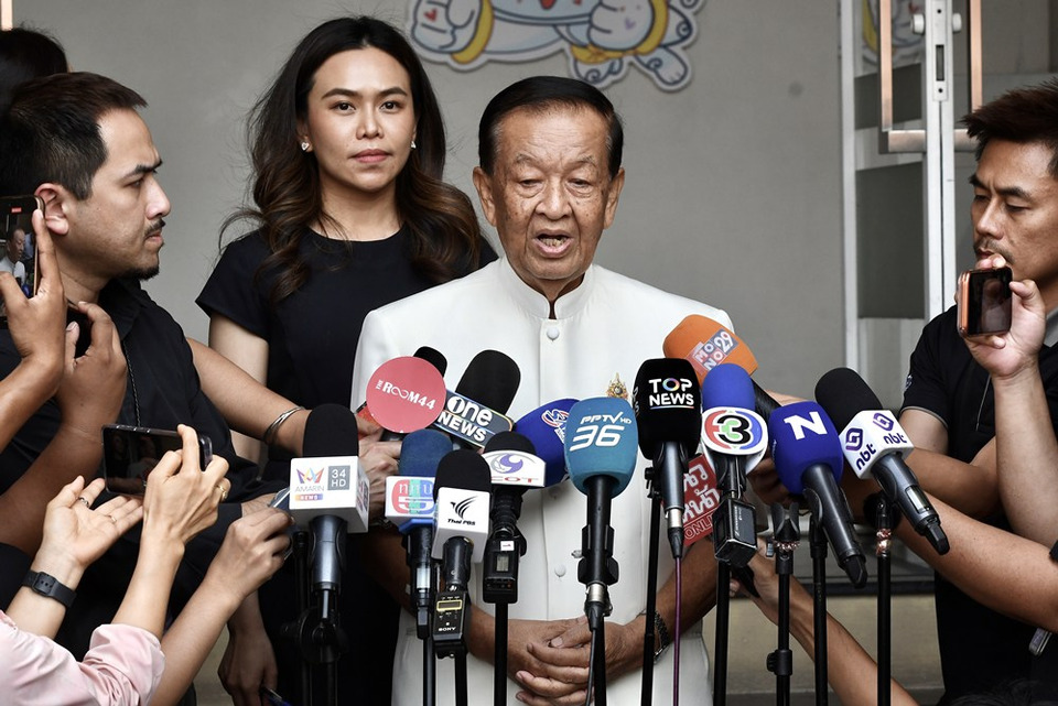 “วันนอร์” ขอบคุณนายกฯ เกาะติดคดียิงถล่ม “สส.กมลศักดิ์” จนจับผู้ต้องหาได้ครบ 5 คน จี้ลากตัวผู้บงการ เชื่อไม่มีตัดตอน