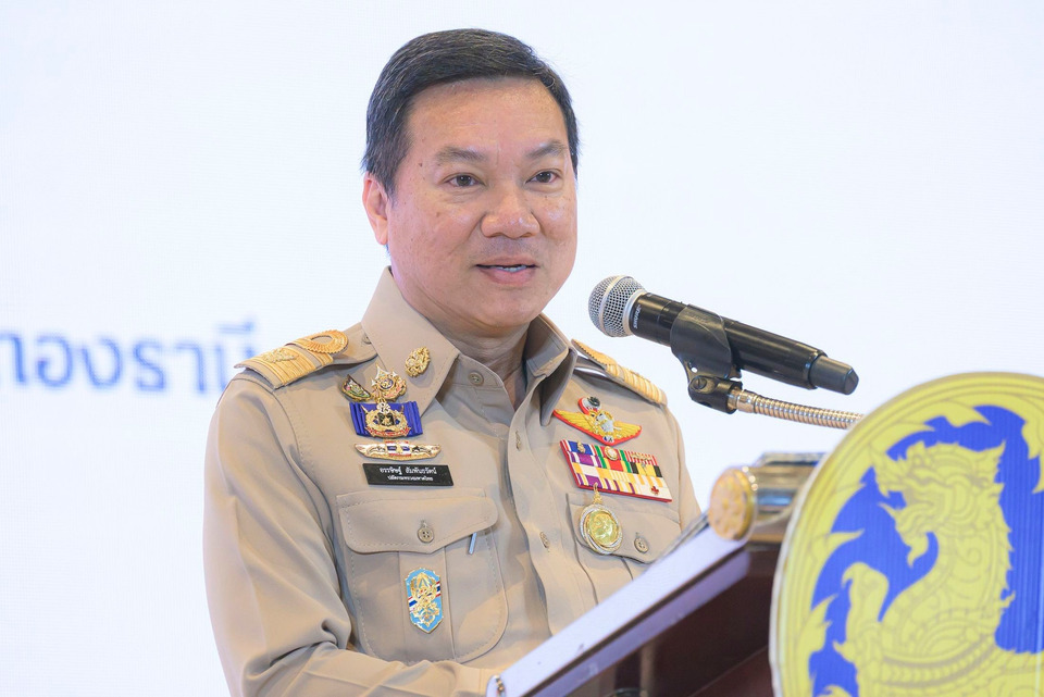 "ปลัดมท." กำชับผู้ว่าฯ ทั่วประเทศ ย้ำ "ไม่ได้ห้ามหรือให้ระงับกิจกรรมใดเป็นการเฉพาะ" ให้พิจารณาตามความเหมาะสม 