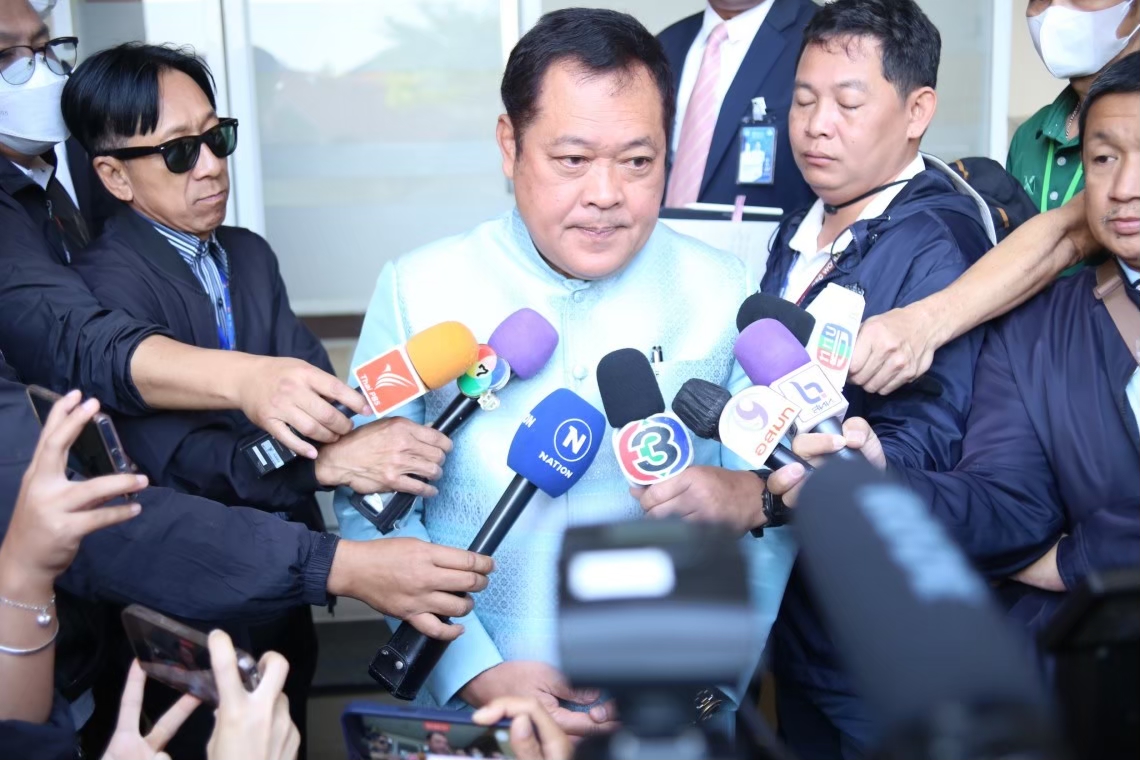 "รมว.ยุติธรรม" เผยเตรียมส่ง "แป้ง นาโหนด" ฝากขังที่กรุงเทพฯ เล็ง"บางขวาง-คลองเปรม" พร้อมลุยสอบต่อใครช่วยหลบหนี