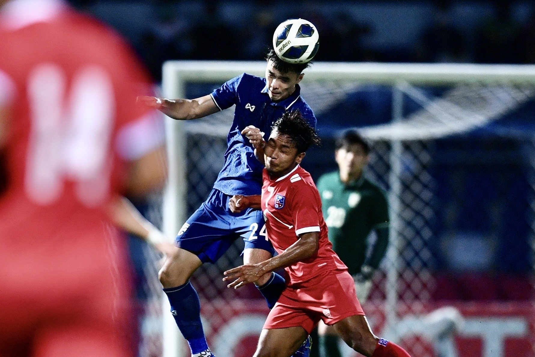 "ช้างศึก" จัดเบาๆ เนปาน 2-0 อุ่นเครื่องฟีฟ่าเดย์ 