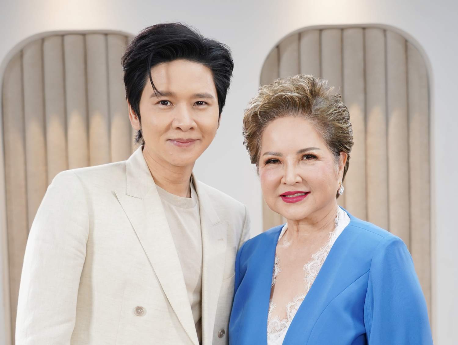 "โต๋ ศักดิ์สิทธิ์" เตรียมมีลูก! ควงแม่โอ๋เปิดใจชีวิต 60 ยังแจ๋ว
