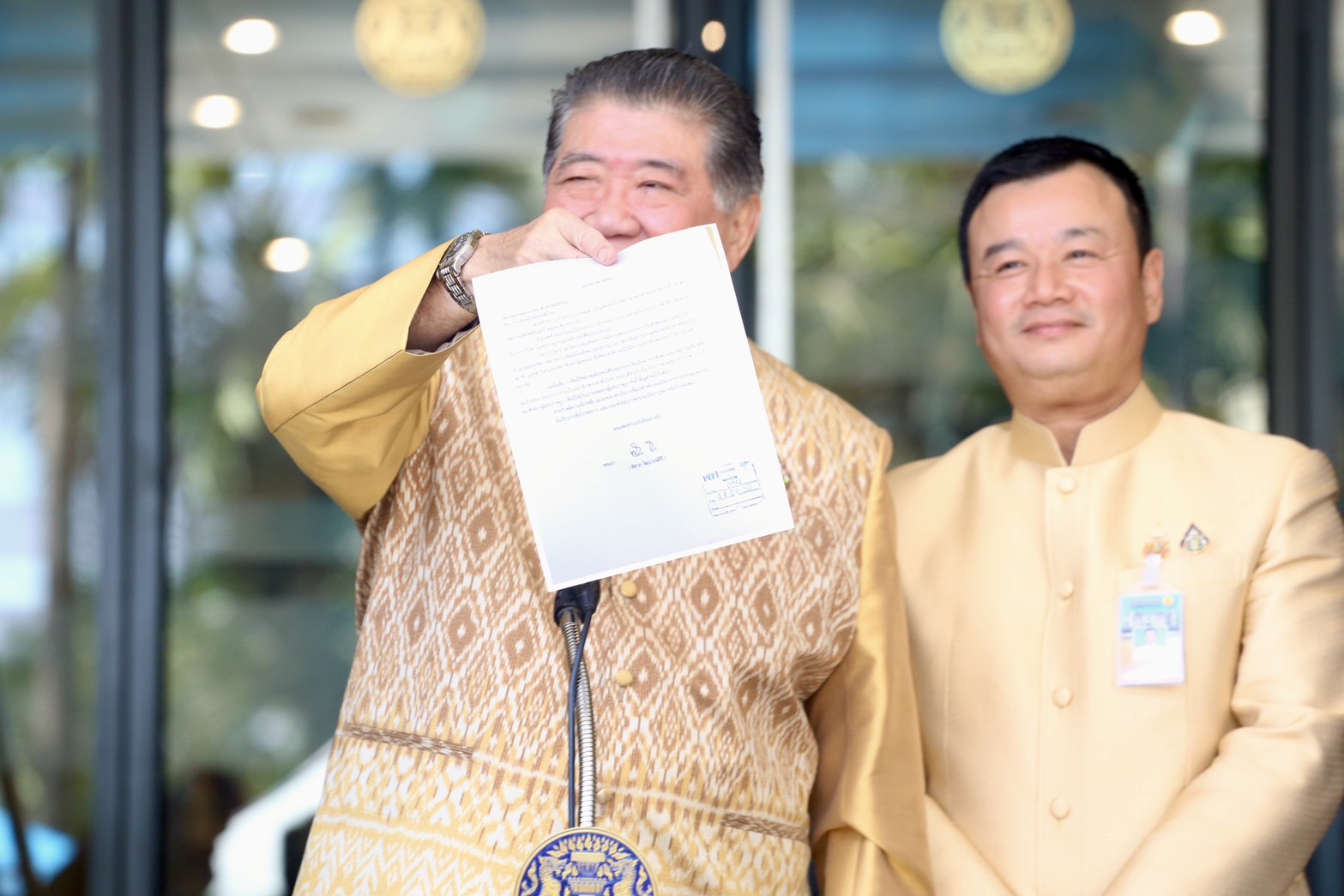 "ภูมิธรรม" เผย "พล.อ.พิศาล" ยื่นหนังสือลาออกสมาชิกพรรคเพื่อไทย แล้ว 