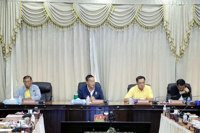 นายกฯ กำชับบริหารน้ำ 3 เขื่อนเมืองกาญจนบุรีให้ดี 