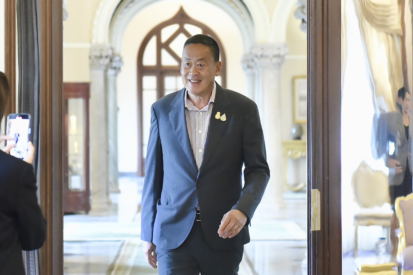"เศรษฐา" เซ็นคำชี้แจง "ศาลรัฐธรรมนูญ" แล้ว  "วิษณุ" ตรวจเรียบร้อย คาดส่งวันนี้