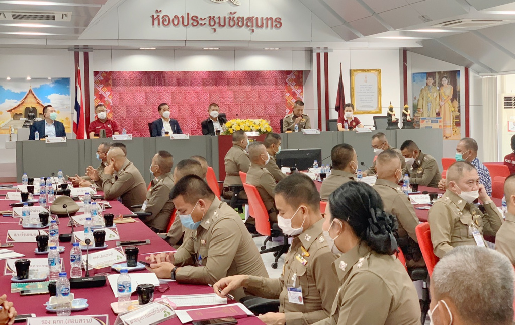 นายตำรวจราชองครักษ์พิเศษ ตรวจเยี่ยมพัฒนา ตร.ภูธรกาฬสินธุ์ แนะดำเนินชีวิตเป็นแบบอย่างที่ดีแก่ประชาชน 