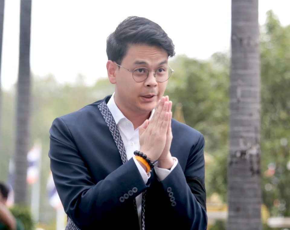 "ไชยชนก" แจงไม่รู้จัก "วิทยา" นายกเทศมนตรีโพนสา หลัง "ไอติม" เชื่อมโยงคดีฮั้ว สว.กับพรรคภูมิใจไทย