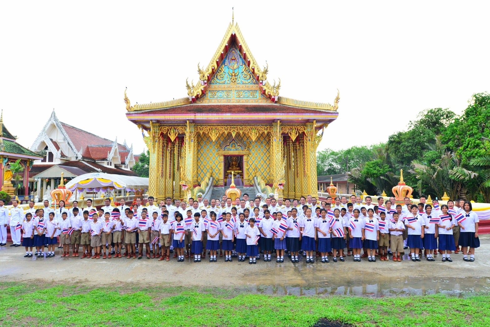 จังหวัดนราธิวาส ประกอบพิธีพลีกรรมตักน้ำศักดิ์สิทธิ์ จากแหล่งน้ำศักดิ์สิทธิ์  2 แห่ง 