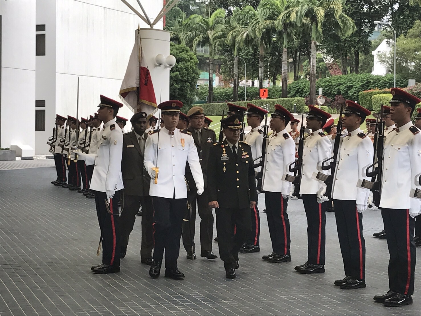 ทบ.ไทย –สิงคโปร์ สัมพันธ์แน่นแฟ้น เดินหน้าการฝึกผสมพัฒนาทางทหารร่วมกัน 