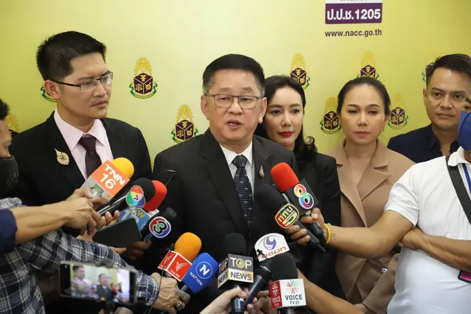 ฝ่ายค้านลุยต่อ! "ประเสริฐ"นำทีมยื่นปปช.สอบ"นายกฯ-จุรินทร์" หลังเสร็จศึกซักฟอก เผย "รมว.ศธ."คิวต่อไป