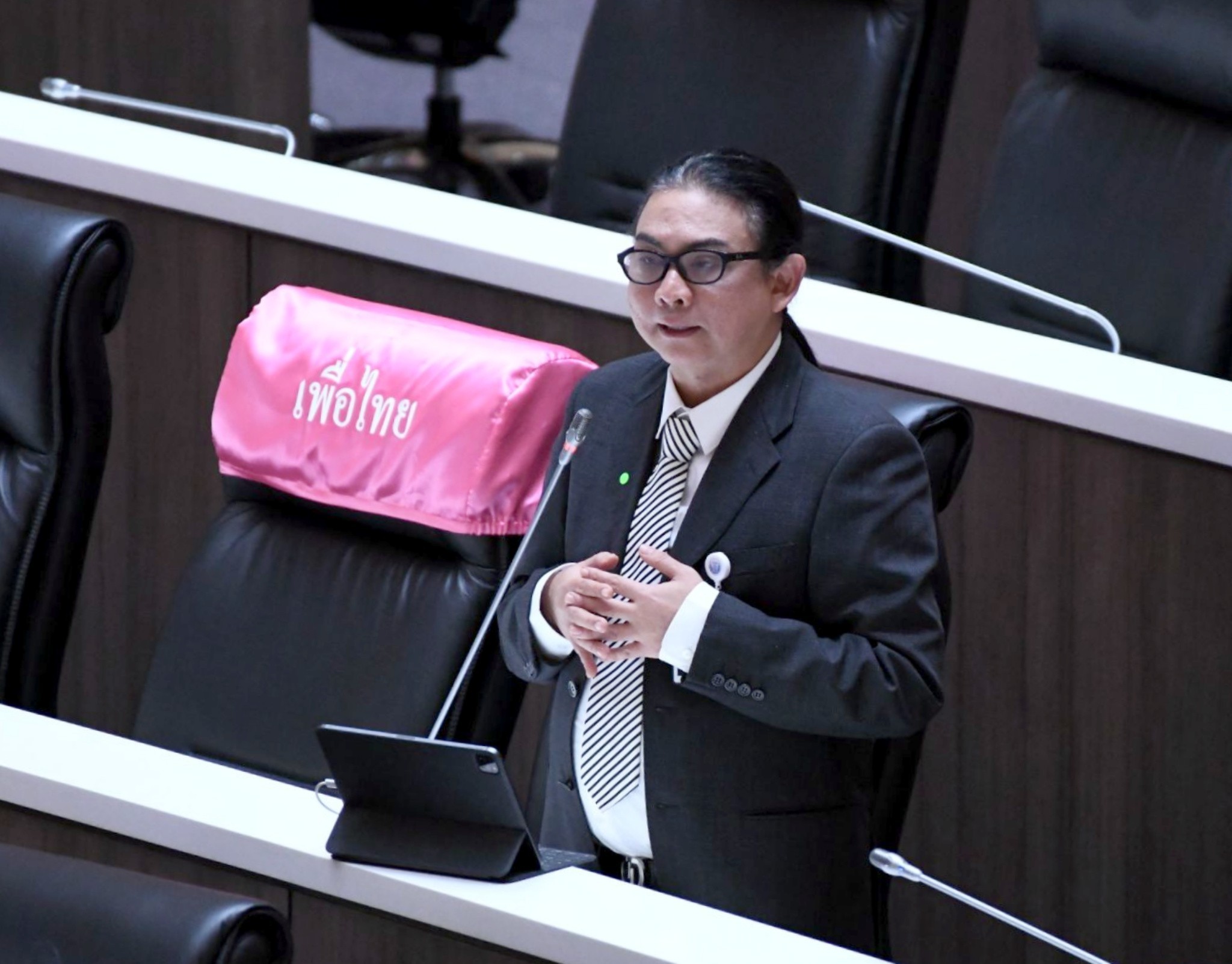 "ธัญวัจน์" แจง "ศรีสุวรรณ" ยัน กม.ทำแท้ง ผ่านการพิจารณาจากทุกฝ่ายอย่างรอบคอบแล้ว
