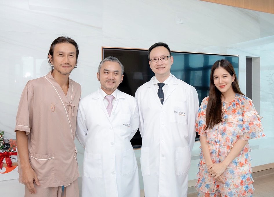 กลับบ้านแล้ว! "ก้อย รัชวิน" อัปเดทอาการ "ตูน บอดี้แสลม" เตรียมทำกายภาพต่อ