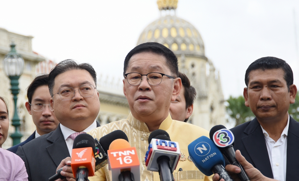 “รมว.ดีอี” ยันสัญญาณเน็ต-โทรศัพท์ พื้นที่น้ำท่วมพร้อมใช้งานเกือบ 100%