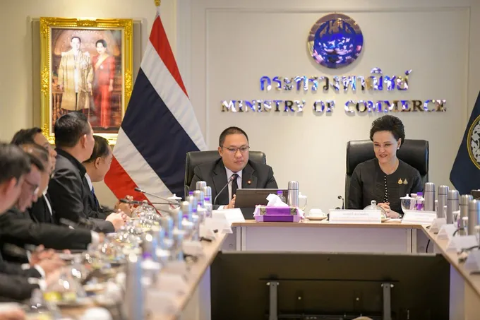 'ศุภจี-พลพีร์' ผนึก พาณิชย์-มหาดไทย ตั้งทีมถาวรล่านอมินี เปลี่ยนผู้ถือหุ้นก็ไม่รอด