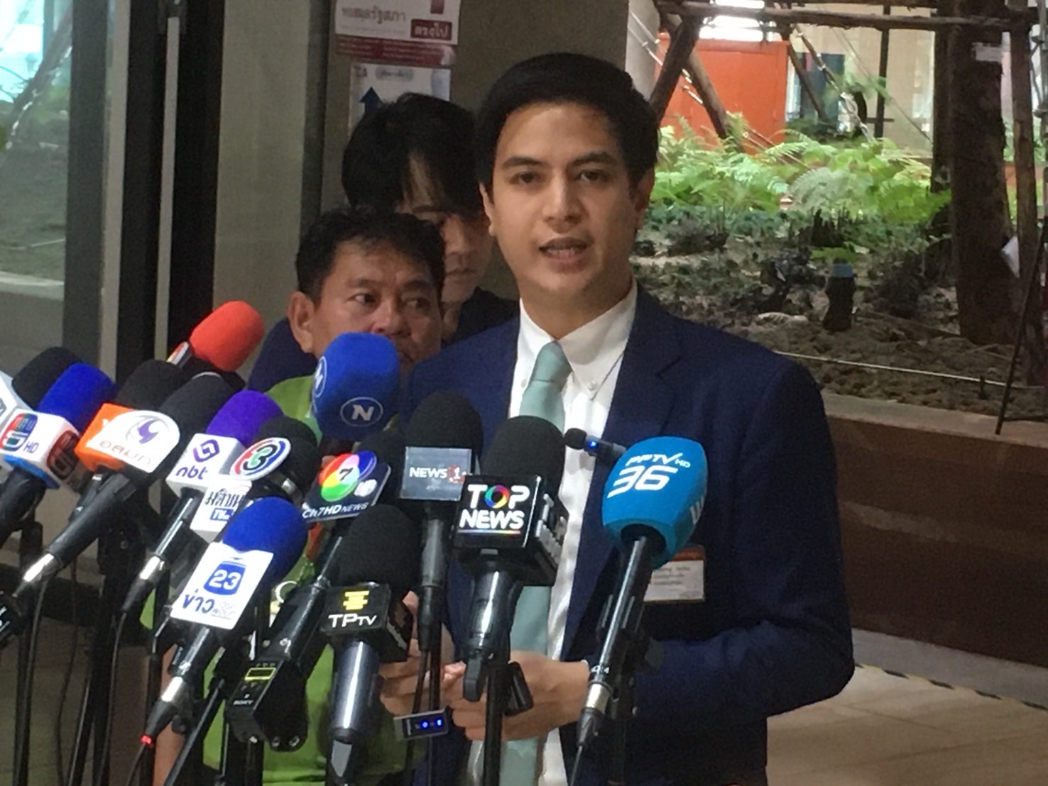 รู้ทันเกม! "พริษฐ์" เปิดโมเดล 2 คณะ ยันไม่ถูกร้องแน่หากรัฐสภาไฟเขียว ชี้วิธีป้องกันนักการเมืองฮั้วคือ "พลังประชาชน"
