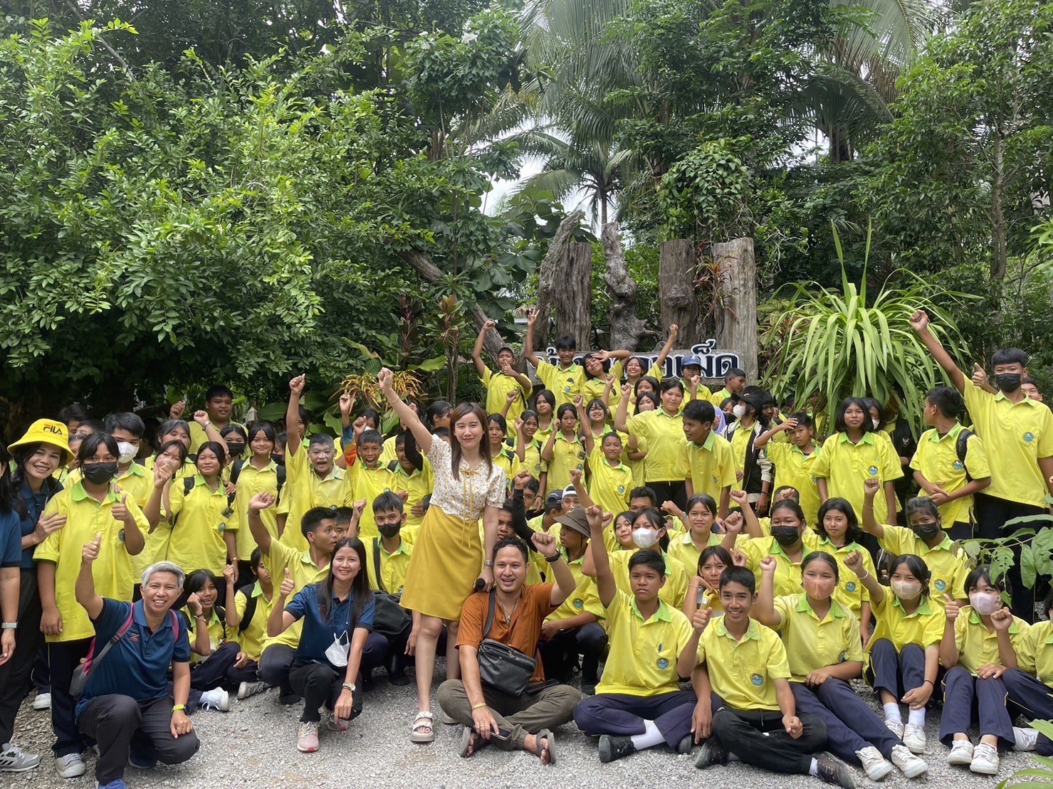 ศูนย์เรียนรู้บ้านทองเม็ด เปิดคลังความรู้เรื่องทองบางสะพานแก่นักเรียน รร.เทศบาลบ้านหนองบัว