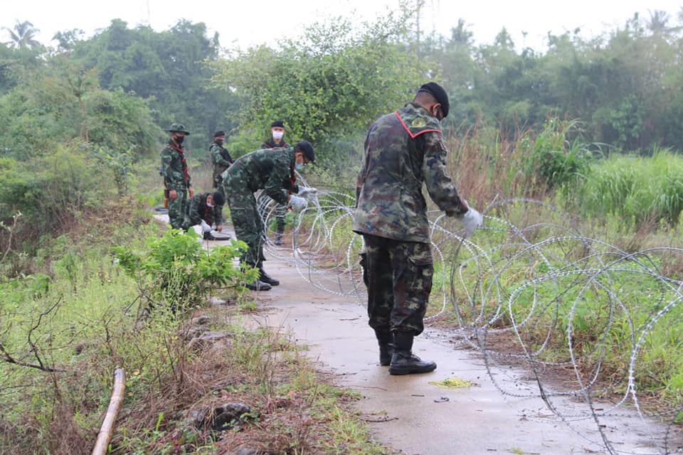 ทบ. ตรวจเข้มซีลชายแดนทุกภาค สกัดลักลอบเข้าเมืองผิดกฎหมาย ป้องกัน Covid-19 ตามแนวทาง ศบค. 