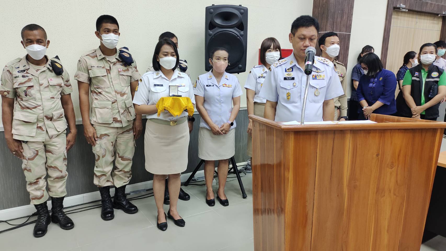  กองอาสารักษาดินแดนจังหวัดชัยนาท มอบเครื่องหมาย “ รักษาดินแดนยิ่งชีพ ” แก่ผู้ทำคุณประโยชน์ต่อประเทศชาติเป็นส่วนรวม